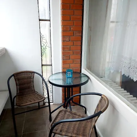 Red Brick *